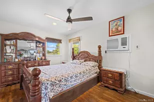 94 Phipps Ln, Plainview, NY 11803 - Photo 28