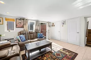 94 Phipps Ln, Plainview, NY 11803 - Photo 20