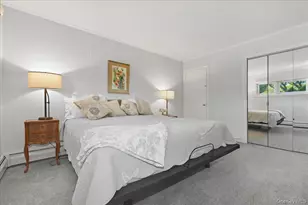 16 Ridge Dr E, Roslyn, NY 11576 - Photo 26