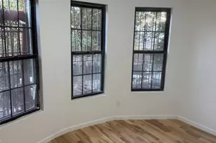 1827 Amethyst St, Bronx, NY 10462 - Photo 6