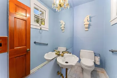 12 Hewitt Avenue, Bronxville, NY 10708 - Photo 16