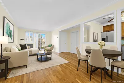 20-39 49th Street, Astoria, NY 11105 - Photo 4