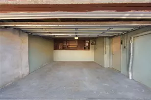 1815 Mahan Ave, Bronx, NY 10461 - Photo 28