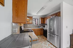 1815 Mahan Ave, Bronx, NY 10461 - Photo 8