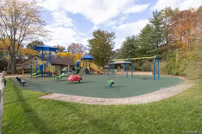 152 Branchwood Lane, Nanuet, NY 10954 - Photo 24