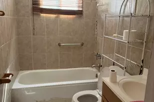 120 Lockwood Ave, Huntington, NY 11746 - Photo 6