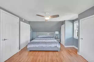 131 Lee Ave, Hicksville, NY 11801 - Photo 22