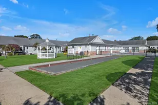 20 Primrose Ln, North Babylon, NY 11703 - Photo 18