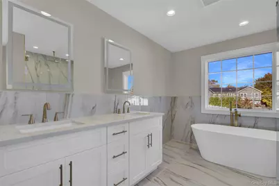 2728 Wilson Avenue, North Bellmore, NY 11710 - Photo 30