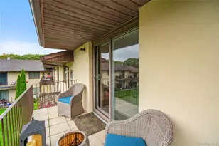 8 Eucalyptus Ct, Selden, NY 11784 - Photo 22