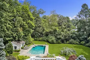 8 Cooper Rd, Scarsdale, NY 10583 - Photo 4