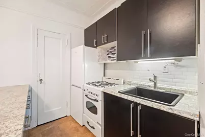 1976 Lafontaine Avenue #1D, Bronx, NY 10457 - Photo 4