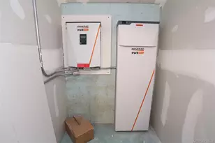 79 E Hall Ave, New City, NY 10956 - Photo 38