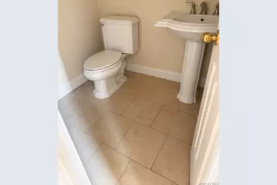 79 E Hall Avenue, New City, NY 10956 - Photo 36