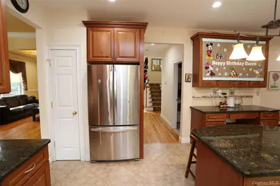 79 E Hall Avenue, New City, NY 10956 - Photo 18