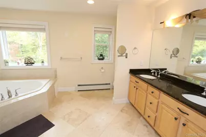 79 E Hall Avenue, New City, NY 10956 - Photo 30