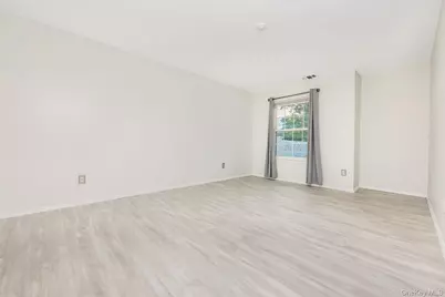 5 Fairview Circle, Middle Island, NY 11953 - Photo 14