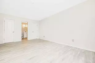 5 Fairview Cir, Middle Island, NY 11953 - Photo 12