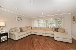 35 Columbus Ave, Kings Park, NY 11754 - Photo 12