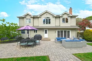 35 Columbus Ave, Kings Park, NY 11754 - Photo 34