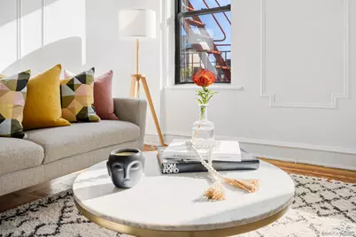 41-42 42nd #E4, Sunnyside, NY 11104 - Photo 4