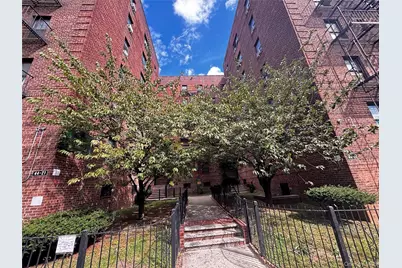 44-25 Macnish Street #4A, Elmhurst, NY 11373 - Photo 2