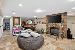 9-15 Malba Dr, Whitestone, NY 11357 - Photo 6