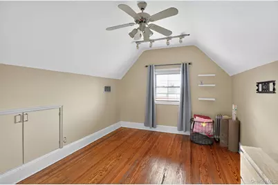 915 Malba Drive, Whitestone, NY 11357 - Photo 2