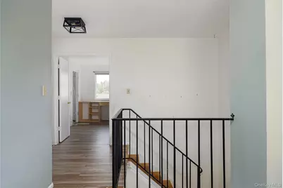 8 Sunny Brook Circle, Highland, NY 12528 - Photo 12