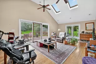 14 Halsey Pl, Valhalla, NY 10595 - Photo 22