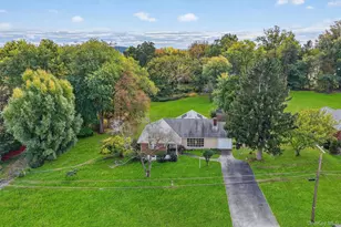 14 Halsey Pl, Valhalla, NY 10595 - Photo 48