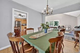 14 Halsey Pl, Valhalla, NY 10595 - Photo 14