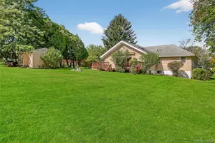 14 Halsey Pl, Valhalla, NY 10595 - Photo 36