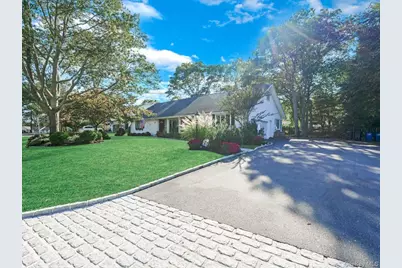 28 S Pinelake Drive, Patchogue, NY 11772 - Photo 2