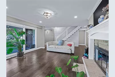 28 S Pinelake Drive, Patchogue, NY 11772 - Photo 4