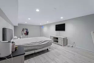 28 S Pine Lake Dr, Patchogue, NY 11772 - Photo 26