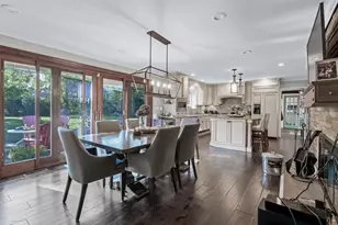 28 S Pine Lake Dr, Patchogue, NY 11772 - Photo 14