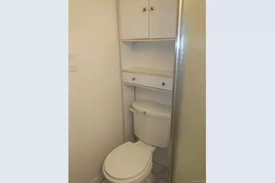 540 Oak Street, Copiague, NY 11726 - Photo 8