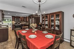 159 Soundview Dr, Port Washington, NY 11050 - Photo 8