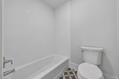 9 Flanders Lane, Cortlandt Manor, NY 10567 - Photo 22