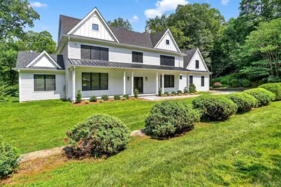 9 Flanders Lane, Cortlandt Manor, NY 10567 - Photo 2