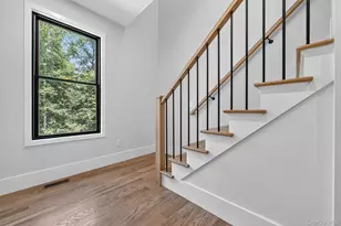 9 Flanders Ln, Cortlandt Manor, NY 10567 - Photo 18