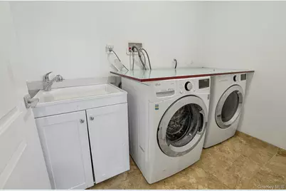 57 Havermill Road, New City, NY 10956 - Photo 8