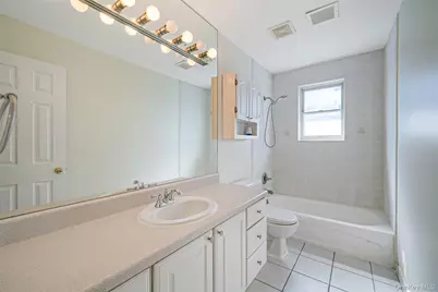 183 Atlantic Avenue #2, Lynbrook, NY 11563 - Photo 14