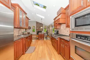 48 Glenwood Dr, Hauppauge, NY 11788 - Photo 6