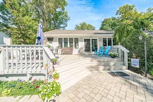 48 Glenwood Dr, Hauppauge, NY 11788 - Photo 32