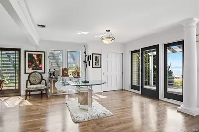 27 Mohring Bay Court, Bayville, NY 11709 - Photo 6