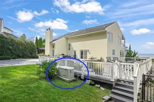 27 Mohring Bay Ct, Bayville, NY 11709 - Photo 36