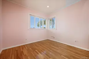 1982 Stratford Dr, Westbury, NY 11590 - Photo 14