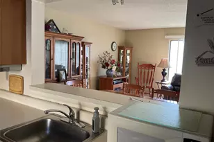 706 S Chelsea Cove, Hopewell Junction, NY 12533 - Photo 6